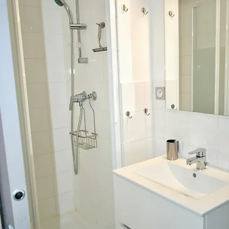 Appartement ღ Le Cocon Montilien - Confortable T2 Avec Wifi Montélimar